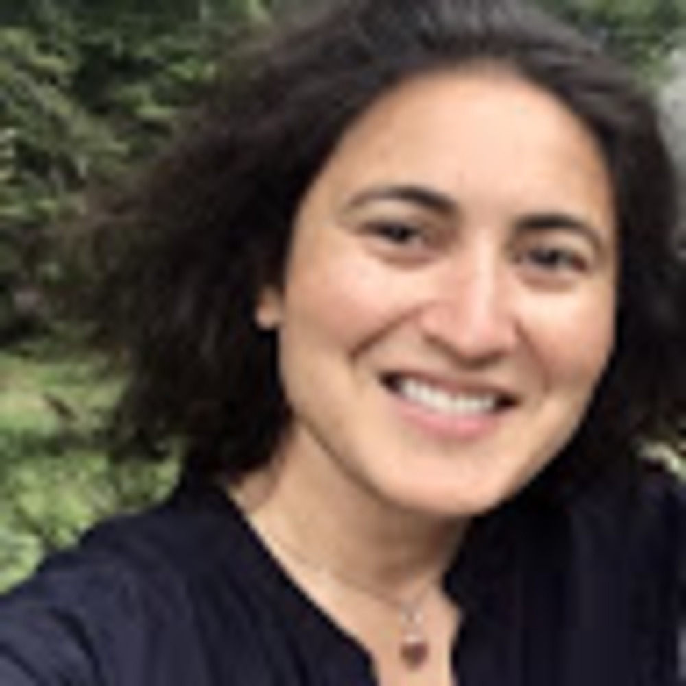 Meet your Posher, Aadra